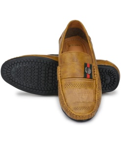 Men Beige,Tan,Brown Color Leatherette Material Casual Loafers