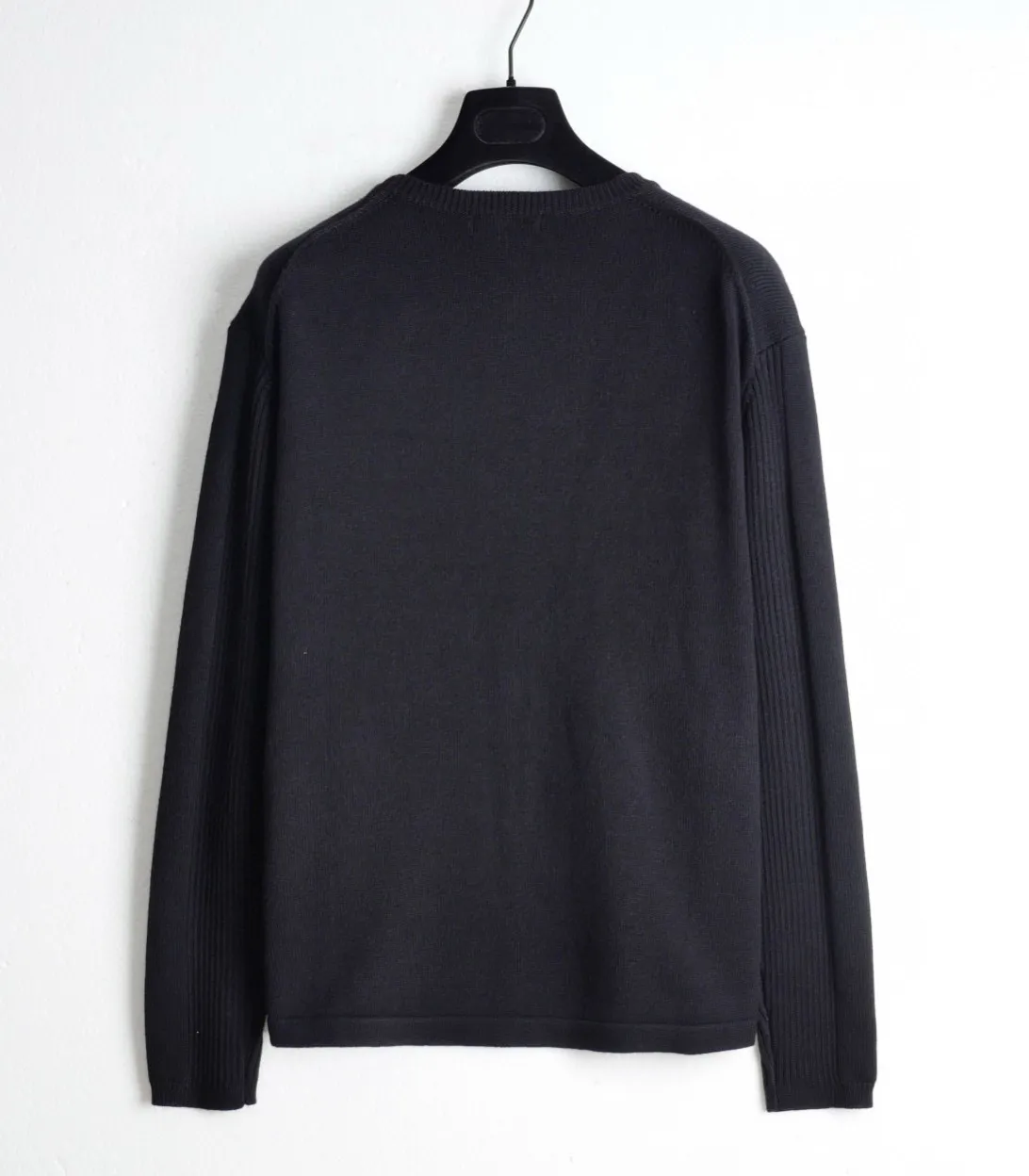 6ef7b0ca-fdd9-49f0-9629-f9dbfdf9416f