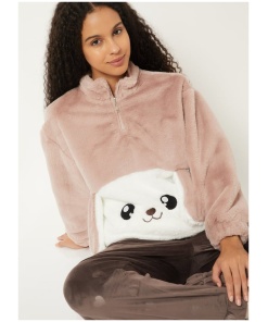 Stylish Women’s Cotton Sweatshirt with Applique Embroidery for Comfort and Fashion