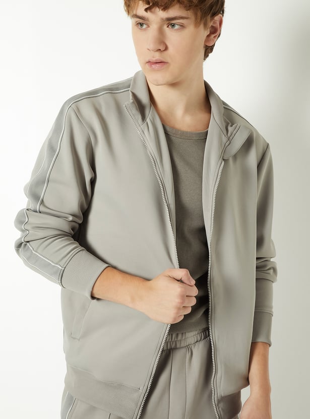 1000016032358-Grey-GREY-1000016032358_04-2100